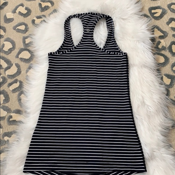 Lululemon cool racer back striped tank-size 4 - Picture 4 of 5